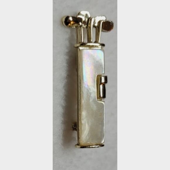 Golf Clubs Bag  Brooch 2 Pc Lot Mother Of Pearl Enamel Goldtone Small  1.5" - Picture 5 of 6